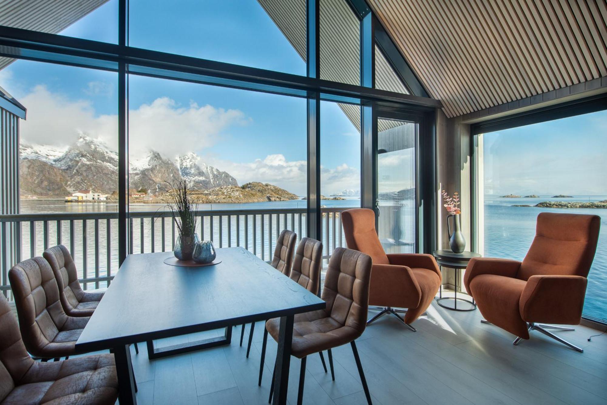 Cornerview Apartment Henningsvær Exterior foto
